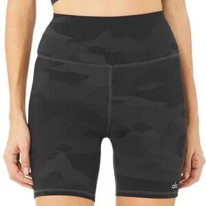 Alo high waist vapor shorts